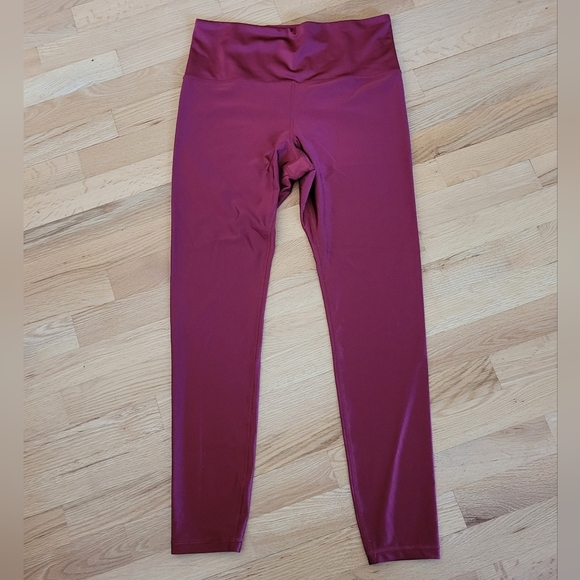 ATHLETA ELATION SHINE TIGHTS HIGH RISE LEGGINGS RED LARGE - Picture 2 of 16